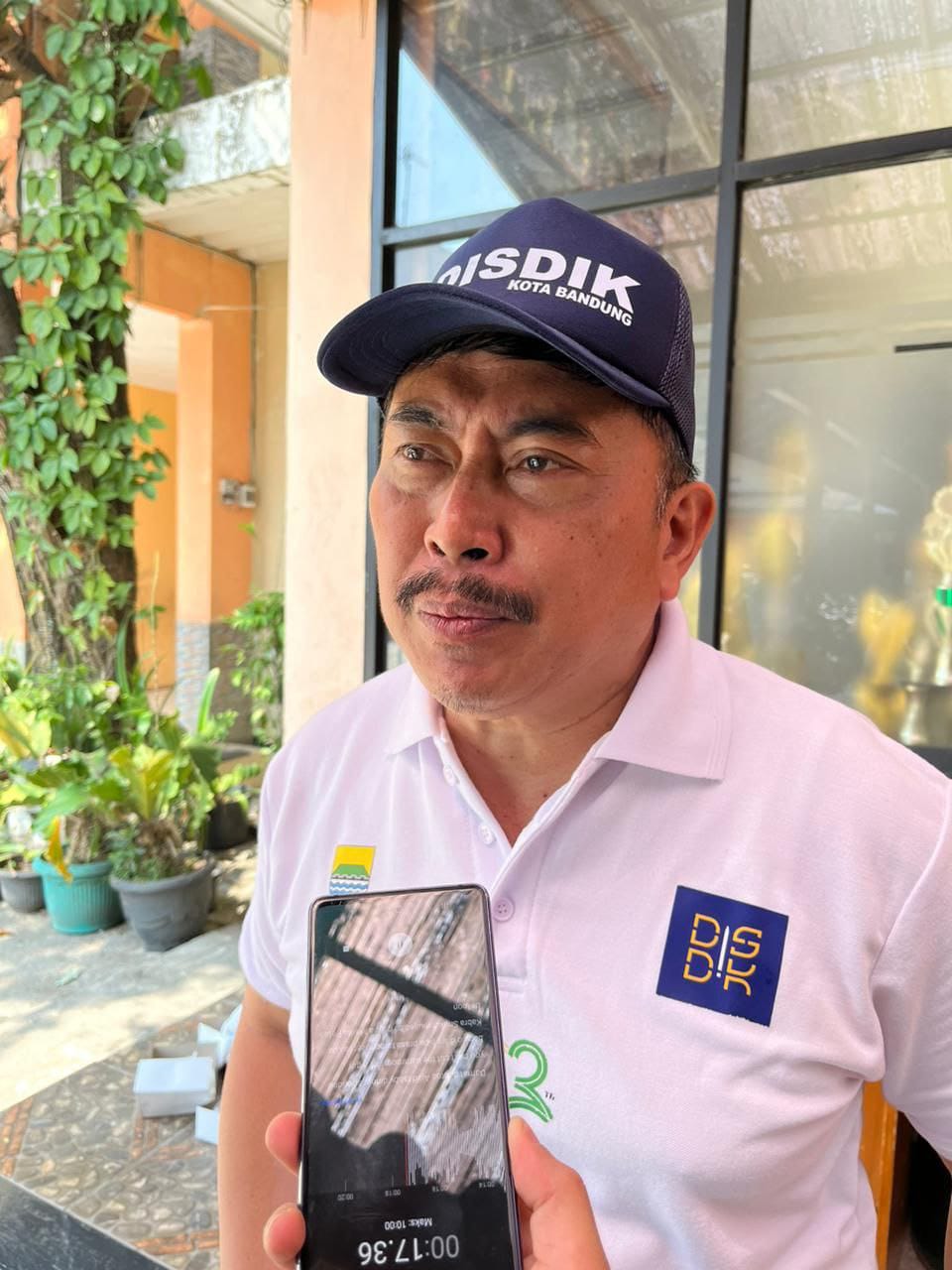 169545356455-kadisdik-kota-bandung-insan-pendidikan-harus-menjadi-teladan