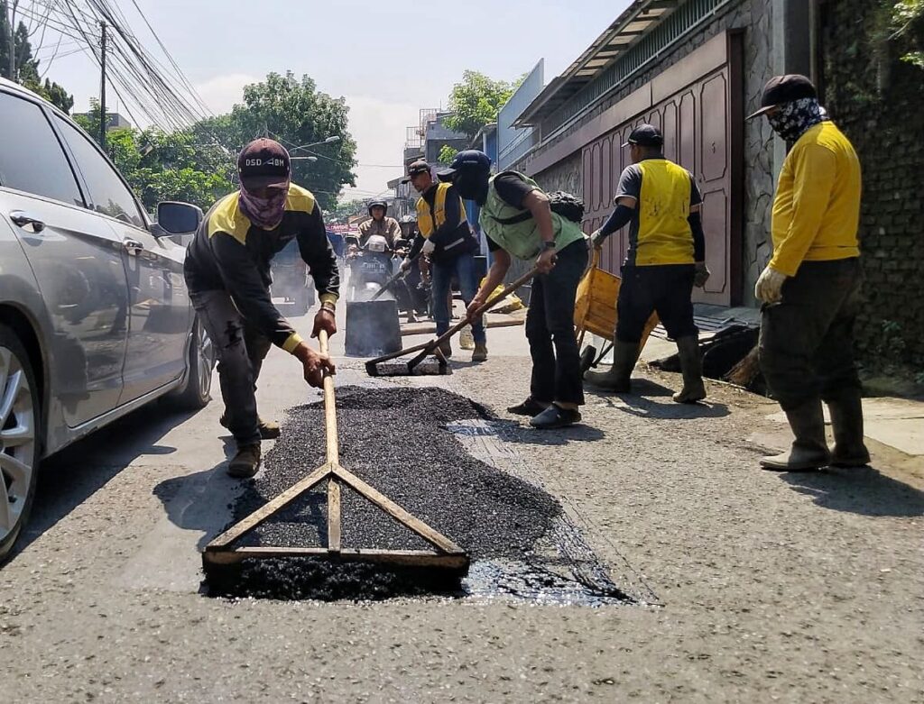 173988397780-dprd-dan-dsdabm-kota-bandung-berkolaborasi-wujudkan-infrastruktur-yang-lebih-baik-1