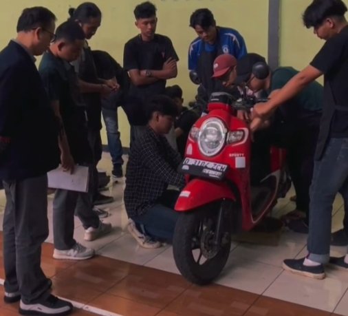 Screenshot_2025-11-12-07-10-01-10_40deb401b9ffe8e1df2f1cc5ba480b12