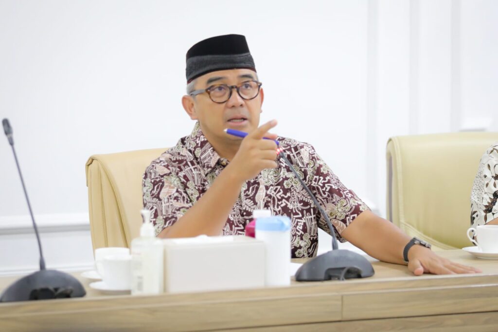 17473764473-farhan-bakal-akselerasi-penanganan-sampah-kota-bandung