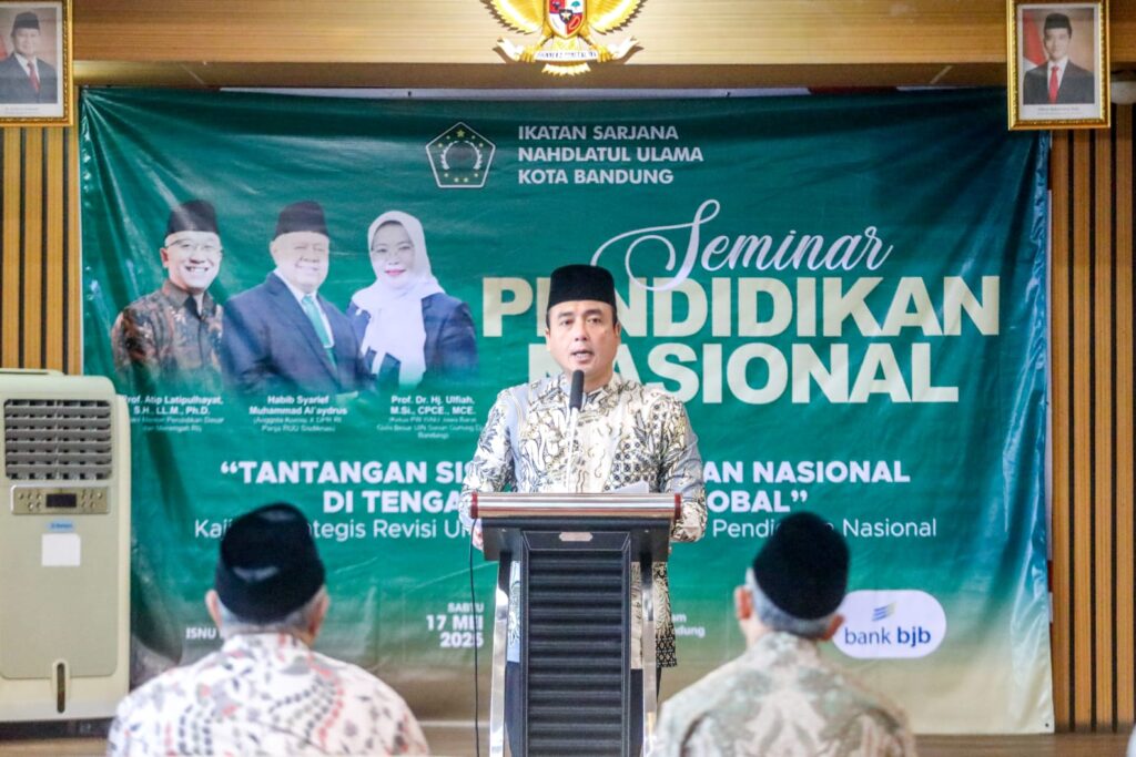 174746617924-wakil-wali-kota-bandung-pendidikan-harus-jadi-gerakan-nyata
