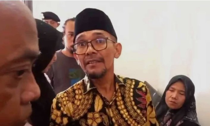 Screenshot_2025-12-22-23-44-31-75_40deb401b9ffe8e1df2f1cc5ba480b12