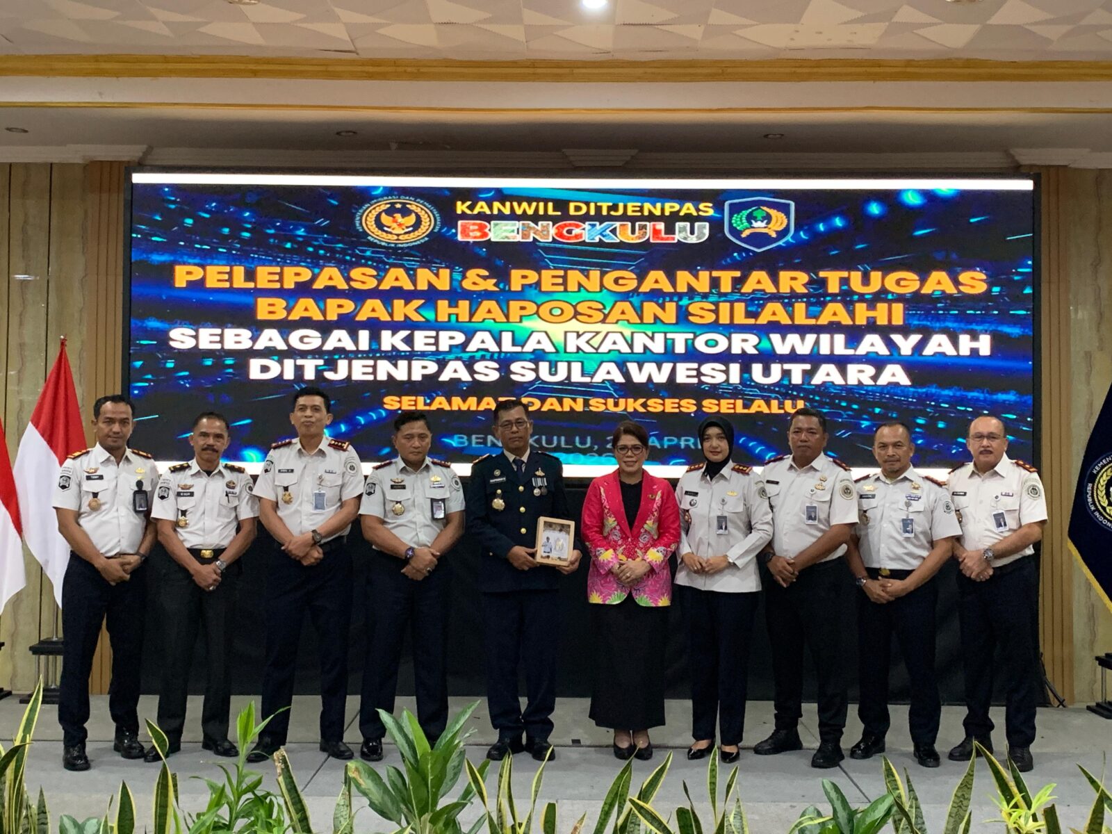 KEPALA RUTAN MANNA HADIRI PELEPASAN DAN PENGANTAR TUGAS KAKANWIL DITJENPAS SULUT HAPOSAN SILALAHI