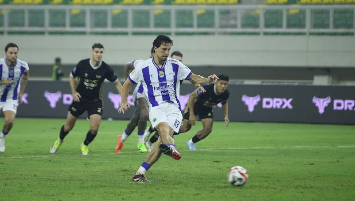 PERSIB terhindar dari kekalahan setelah memaksakan hasil imbang 2-2