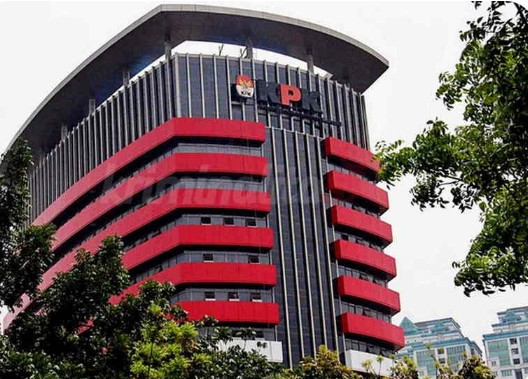 GUNCANG PERTIWI: Eks Dirut Pertamina Patra Niaga Dituntut 14 Tahun Bui, Kerugian Negara Tembus Rp285 Triliun dalam Skandal Minyak Terbesar