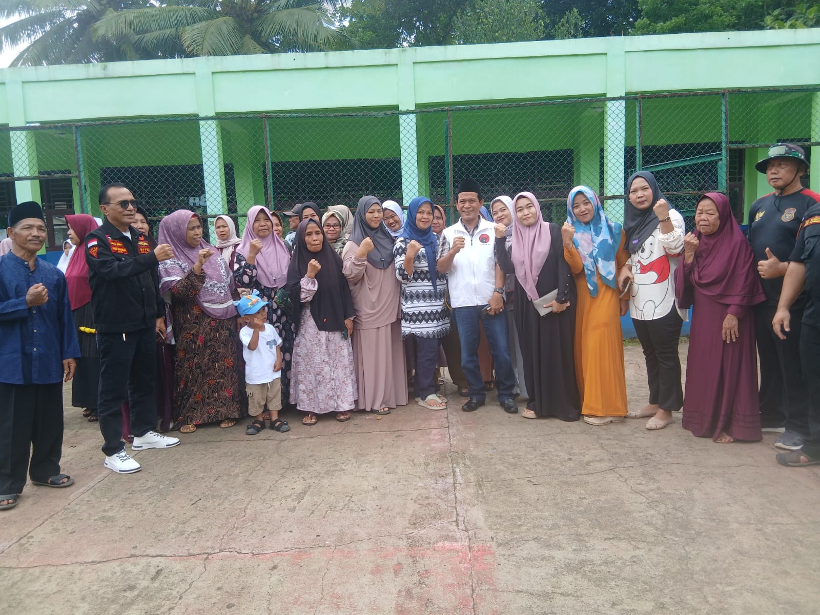 Anggota Komisi III DPRD Gelar Kunker Ke Sekolah SMP Dan SMA PGRI Bantargadung