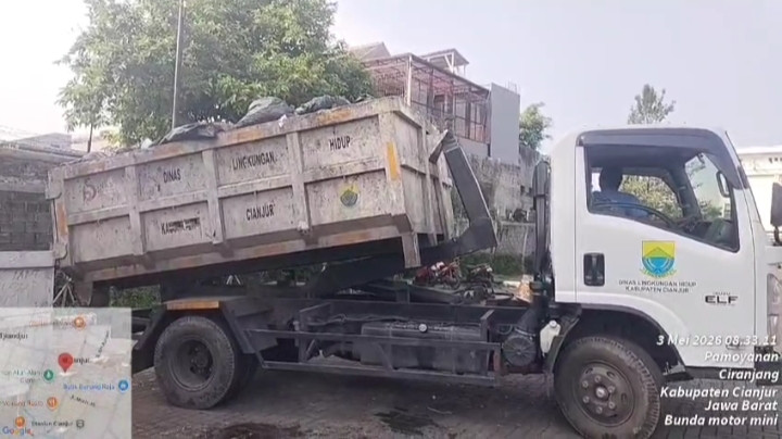 Jaga Kebersihan Dan Kenyamanan Wajah Kota, Pengurus Alun-Alun Cianjur Apresiasi Respon Cepat DLH Angkut Sampah