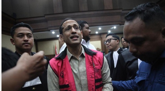 GUNCANGKAN DUNIA PENDIDIKAN: Nadiem Makarim Dituntut 18 Tahun Penjara & Ganti Rugi Triliunan Rupiah dalam Skandal Korupsi Chromebook