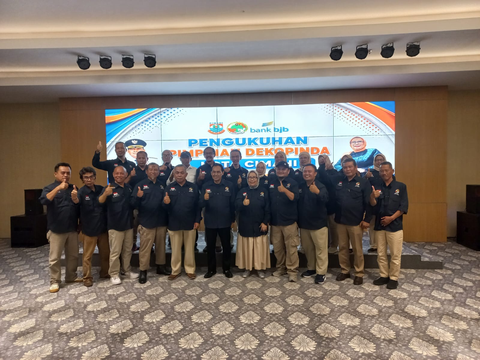 Walikota Kukuhkan Kepengurusan Dewan Koperasi Indonesia Daerah Kota Cimahi