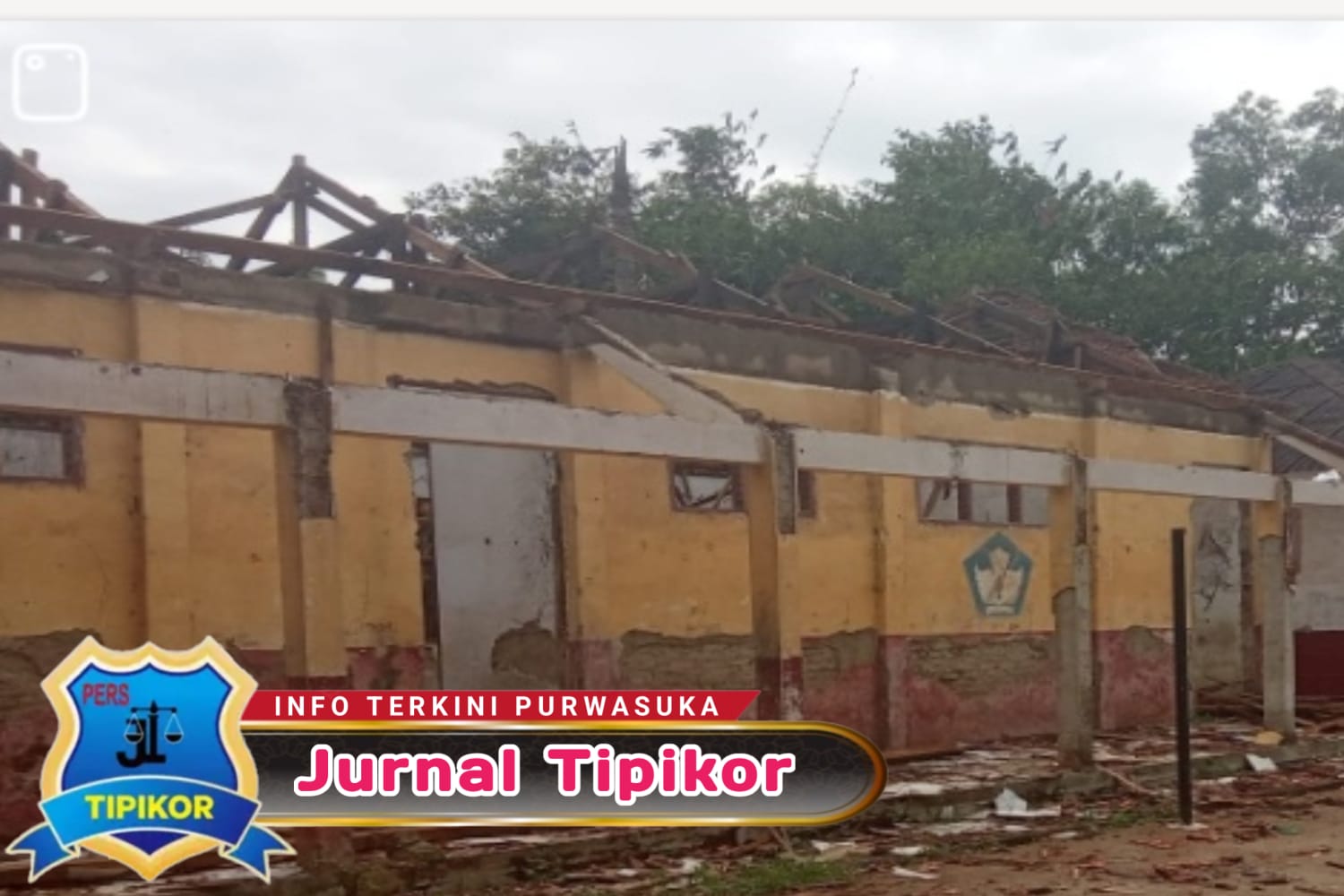 Revitalisasi SDN Sumurgede 2 Kecamatan Cilamaya Kulon Diduga Dikontraktualkan