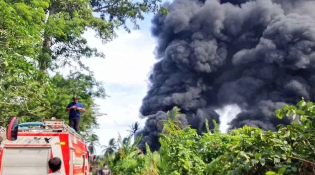 Sumur Minyak Tradisional di Aceh Timur Terbakar, Bupati Iskandar: Belum Ada Korban Jiwa, Api Mulai Terkendali