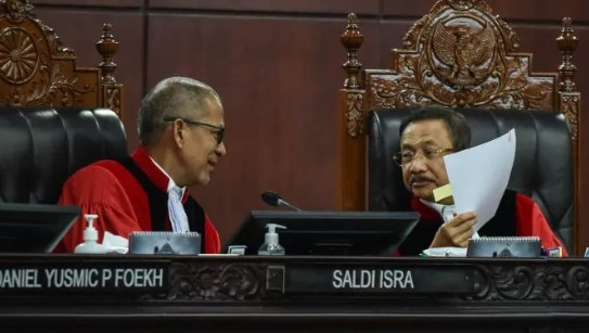 “Cacat Prosedur, DPR Terburu-buru? Peneliti dan Mahasiswa Gugat UU Polri ke MK: Harmonisasi Diabaikan, Demokrasi Dijual Murah”