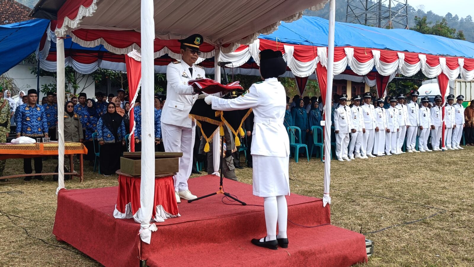 Upacara HUT ke-81 Kemerdekaan Republik Indonesia di Kecamatan Ciwaru: Merawat Ingatan, Meneguhkan Persatuan, dan Menghidupkan Kembali Makna Kemerdekaan