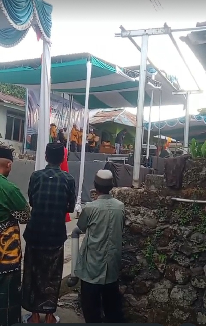 Gema Sholawat dan Semangat Kebangsaan: Sodong Basari Rayakan Maulid Nabi 1448 H dengan Sunat Massal dan Nuansa Merah Putih