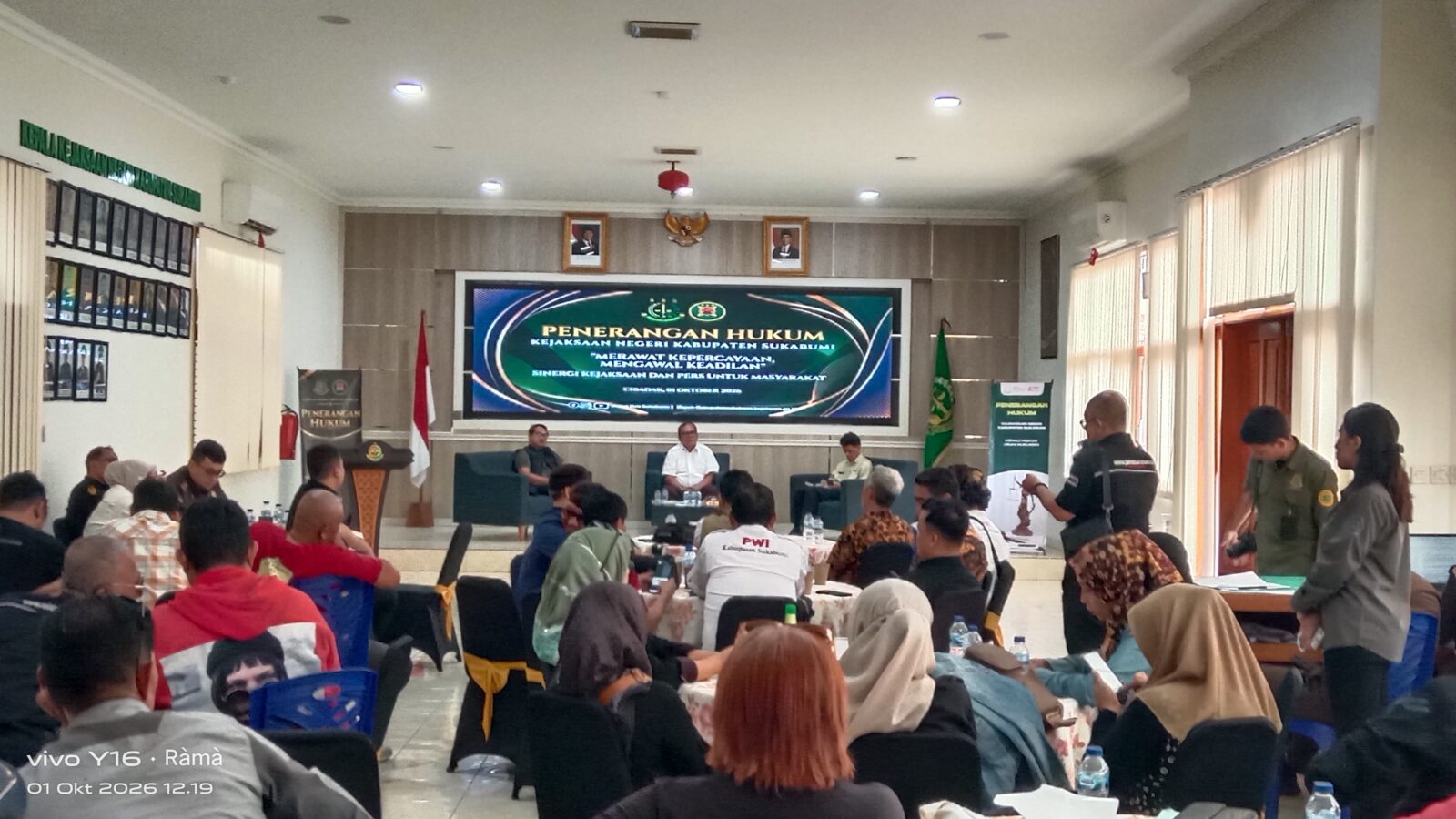 Kejari Kabupaten Sukabumi Gandeng Media Gelar Penerangan Hukum Bertema “Sinergi Kejaksaan Dan Pers Untuk Masyarakat Merawat Kepercayaan, Mengawal Keadilan”