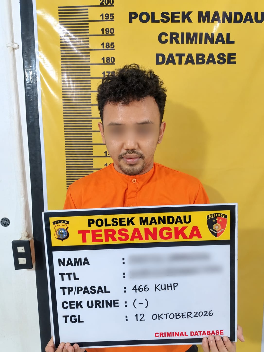 TRAGIS! Hanya Soal Pinjaman Motor, Mata Korban Rusak Parah Ditancap Jemuran Besi