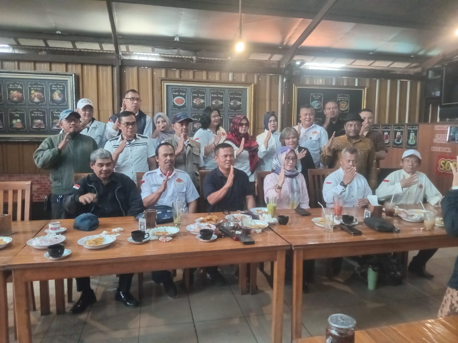 KESBANGPOL KOTA BANDUNG LAKUKAN SAFARI KEORMASAN DI DPD PROPAS KOTA BANDUNG