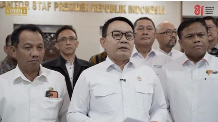 Kebakaran Hutan Menggila, Pemerintah Buka Pintu Bantuan Luar Negeri: Pengakuan Keterbatasan atau Strategi Cepat?